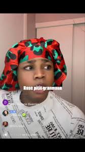 Tati kyky kap moutre fòm kilòt li...