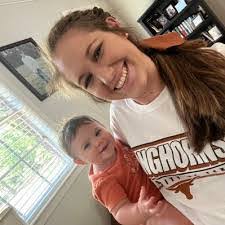 Ashley Templeman's Instagram, Twitter & Facebook