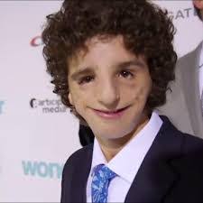 Nathaniel Newman's Instagram, Twitter & Facebook