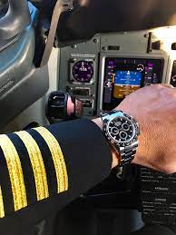 How many times have we asked our friends and colleagues to suggest a watch that we can be gifted to one whom we love most? Welcome To Rolexmagazine Com Home Of Jake S Rolex World Magazine Optimized For Ipad And Iphone Rolex Formula 1