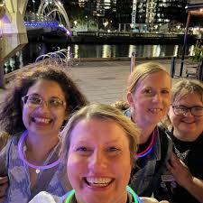 What a night it was to catch up with these amazing ladies from the South  Pacific and we had so much fun dancing @stampinupofficial OnStage silent  disco. I can't wait to do