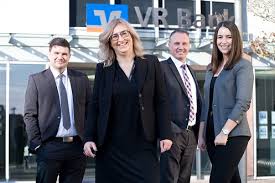 Find out more information about this bank or institution. Vr Bank Sudpfalz Neues Immobilienberatungsteam In Hagenbach Jockgrim Kandel Und Worth Pfalz Express