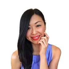 Karen Mclean's Instagram, Twitter & Facebook