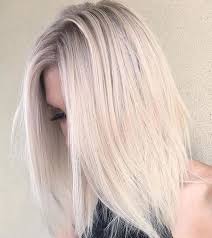 Light Blonde Hair Color Ideas For Shoulder Length Hair Blonde Hair Color Hair Styles Light Hair Color