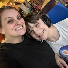 Hi! I'm new to this group. I recently joined because I'm a part time  student mom, recently had my second baby he's now 2 months old and my  oldest son's 2 and