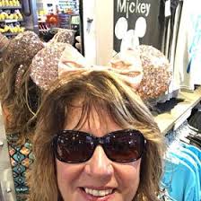 Lori Breen (mmouse1239)