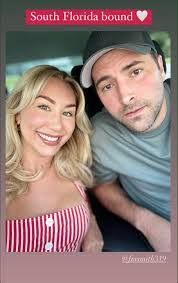 Lorene Simmons's Instagram, Twitter & Facebook