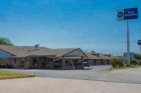 Image result for Rodeway Inn Decatur TX