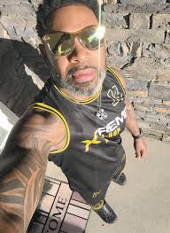 Current Situation: Skin clear af because I mind my business & don't let  other folk's business mind me!!! -->no filters needed<--