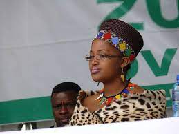 South africa's zulu king goodwill zwelithini is demanding the government cough up $700,000 for a palace for his sixth and youngest wife, queen mafu, who first stepped out with the king at the age of. Zola Mafu Sixth Wife Of Zulu King Goodwill Black Royalty African Royalty African Women