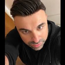 Chris Pinder's Instagram, Twitter & Facebook