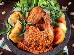 Resep sambal goreng kapri enak, cocok untuk pelengkap kilat makan siang. Makan Siang Enak Ayam Penyet Ala Pak Gembus Dan Pepes Tahu Ini Resepnya Okezone Lifestyle