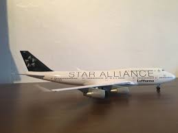 Star Alliance Full Livery Lufthansa Boeing 747 400 Duisburg German Airline Model Aeroplane 1 200 Scale Herpa W Model Aeroplanes Model Aeroplane German Airlines