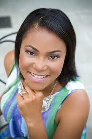 Ayanna Mills's Instagram, Twitter & Facebook