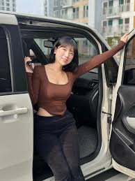 I made @moon_nyang_ into a dragon ball character, A Noble to be specific  😁!! NOTICE ME!!! (나를 주목해!!!)