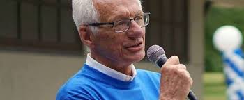 Former Hamilton mayor and MP Bob Bratina is running again