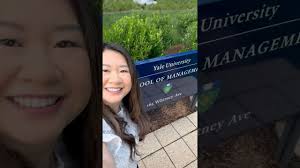 What does a typical class weekend look like as a Yale Executive MBA  student? Find out in 60 seconds!