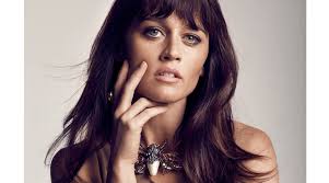 Q&A with Robin Tunney