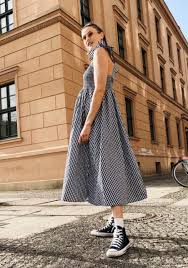 He drank up all the water! Lulus 27 Ssw Schwangerschaftsstyle Wow This Baby Has A Cool Mom