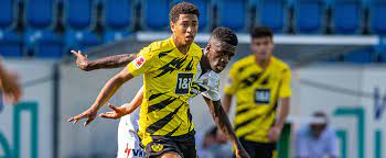Versatile jude bellingham has been compared to england star dele allicredit: Borussia Dortmund Bellingham Soll Vor Vertragsverlangerung Stehen