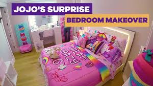 Jojo siwa shared a video tour of her new house, complete with a fun room, merch store and snack area. Bed Jojo Siwa Room Tour