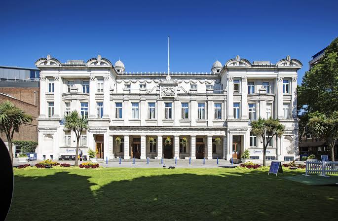 Queen Mary University Of London campus