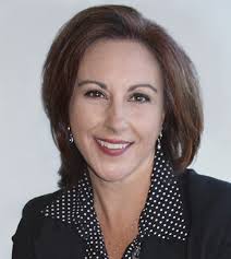 Annie Prescott's Instagram, Twitter & Facebook