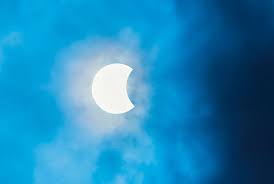 Solar eclipse 2021, surya grahan 2021 date and time, today timings in india, live streaming updates: Ruggv5ocpjp9cm