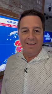 July 4th #Beryl Update: #tropics Cancun and #Cozumel bracing as #Hurricane  Beryl will make landfall tonight.