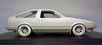 Toyota sprinter trueno gt apex is an automobile that has a 2 door coupé body style with a front located engine driving through the front wheels. Ignition Models Toyota Sprinter Trueno 3dr Gt Apex Ae86 Diecastsociety Com