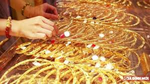 Bảng Gia Vang 9999 Sjc 24k 18k Pnj Doji Hom Nay 2 3