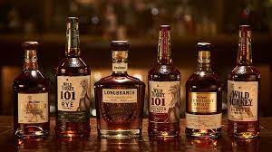 30 Best Bourbon Brands America Has To Offer The Trend Spotter