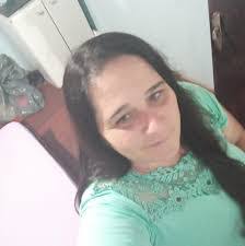 Isabel Kraus's Instagram, Twitter & Facebook