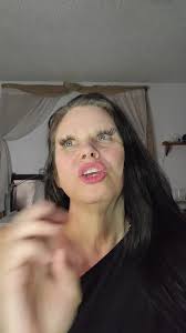 Alisa Cox (@alisa4u2)