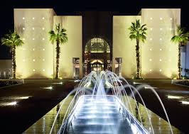 Hotellerie Haut De Gamme Le Sofitel Agadir Thalassa Sea Spa Remporte Le Prix Du Meilleur Nouveau Spa De Luxe Au Maroc Spa Luxe Architecture Marocaine Maroc