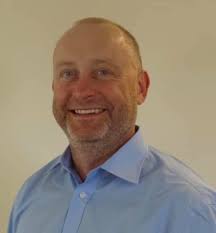 Richard Jennison, Veterinarian at Leominster Richard graduated in 1997 from  Edinburgh University. After a period in mixed practice in Bridlington and  small animal practice in Hull and Essex, Richard joined PHS in