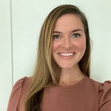 Molly Smart's Instagram, Twitter & Facebook