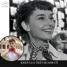 Học Audrey Hepburn 3 bí quyết dùng khăn lụa ngày hè DESILK