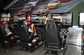 The city of daytona littoral in florida was the birthplace of the stock. Daytona International Speedway Daytona 500 Experience Racing Simulator Florida S East Coast Geography Im Austria Forum