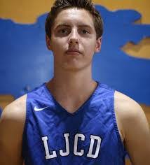 Max Guinn's Instagram, Twitter & Facebook