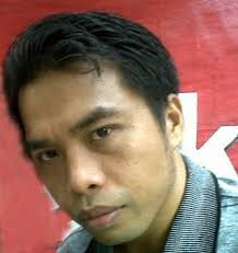 🧠 Happy International Brain Day! 🧠 Did you know that playing Tiki  Solitaire Tripeaks isn't just fun, it also keeps your mind sharp? Here are  a few brainy benefits to playing: 🤔