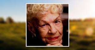 Sonja Michael's Instagram, Twitter & Facebook