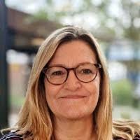 Tracy Blackmore's Instagram, Twitter & Facebook