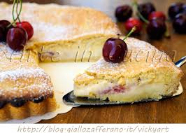 Un dessert freschissimo e delicato, goloso e avvolgente, davvero. Crostata Morbida Alle Ciliegie E Mascarpone