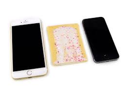 Der bildschirm hat eine diagonale von 4,7 statt 5,5 zoll, es ist außerdem ein kleinerer akku verbaut und kein bildstabilisator, sonst ist es ausstattungsmäßig nahezu identisch mit dem iphone 6 plus. Iphone 6 Plus Teardown Ifixit