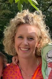 THE STAGING SISTERS SAGEN AUF WIEDERSEHEN, SERVUS UND BABA! Wer uns…