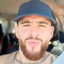 Derek Galvan (@derek.galvan.399) • Facebook