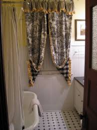 Black And White Window Curtains Clipart Pin By Linda Chafin On W I N D O W T R E A T M E N T S Black White Curtains Country Decor Curtains