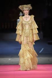 Dolce Gabbana Alta Moda Sartoria Fall Winter 2019 20 Dolce Gabbana Alta Moda Autumn Winter 2020 Couture Fashion Couture Fashion Show