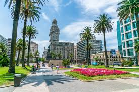 Fizemos uma viagem até montevideo e daqui partimos para conhecer a colonia sacramento e punta del este. Montevideu Historia E Tradicao Na Capital Uruguaia